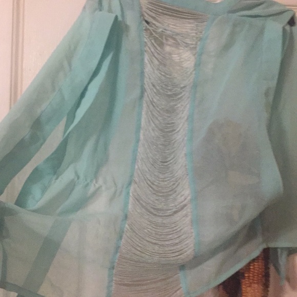 Shirt - Picture 3 of 3